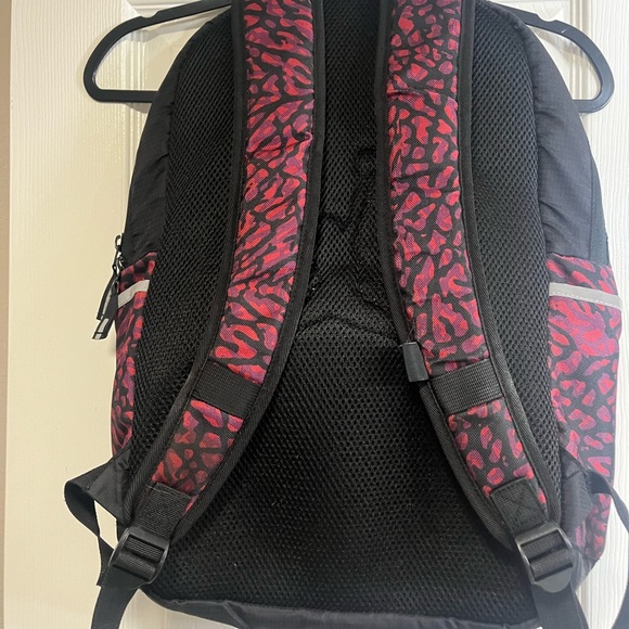 $5 SALE Basketball backpack. Rose, black, & purple print.  EUC - Picture 6 of 9